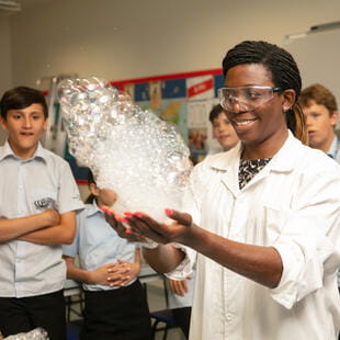 Careers | Dalian Huamei School - 04 - Feature Cards Pattern-Learning-light