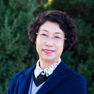 Ms. Zhou Jie
