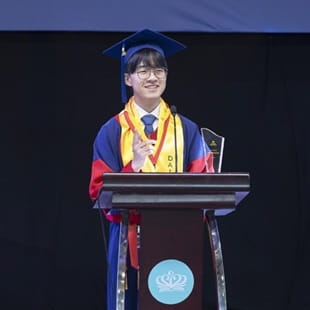 Admissions | Dalian Huamei School - alumni