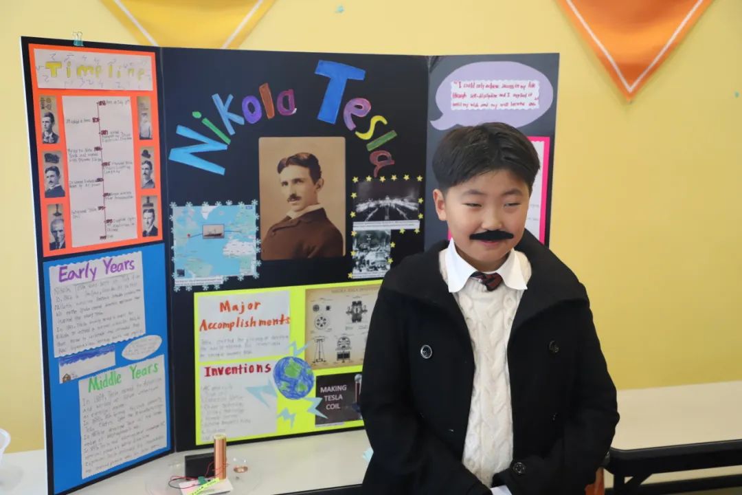 Living Wax Museum